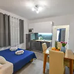 Ursula * Gradac (Split-Dalmatia)